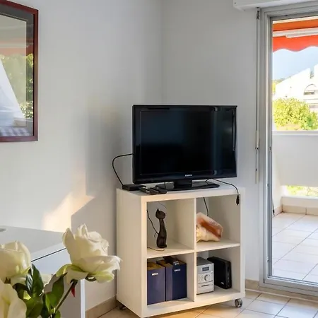Apartment Lumineux 36m² Balcon